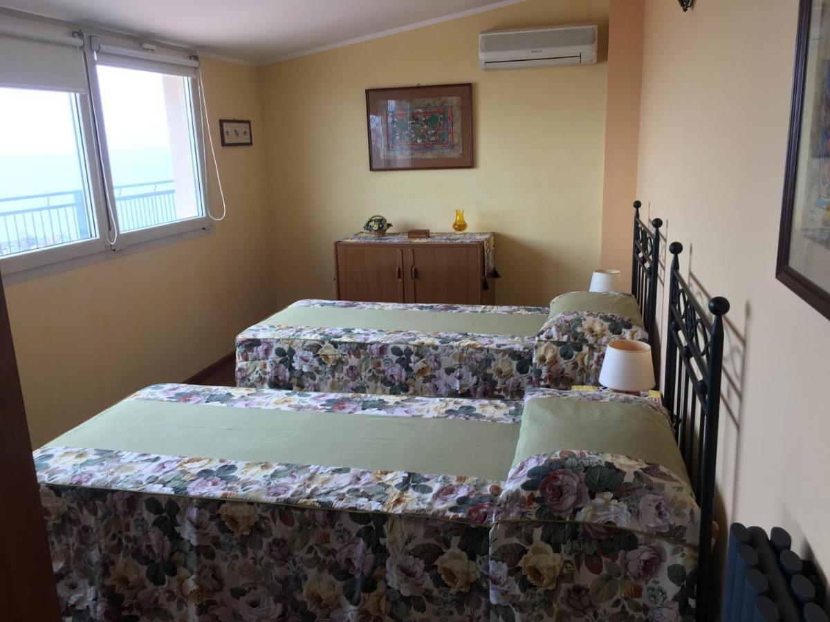 Europa Guest House Katanya Dış mekan fotoğraf